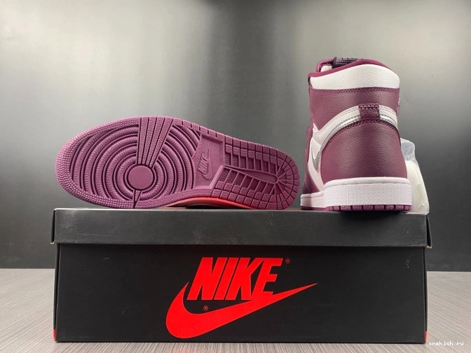 Rep Onekick Bordeaux 555088-611 Air OG Jordan High 1 0825
